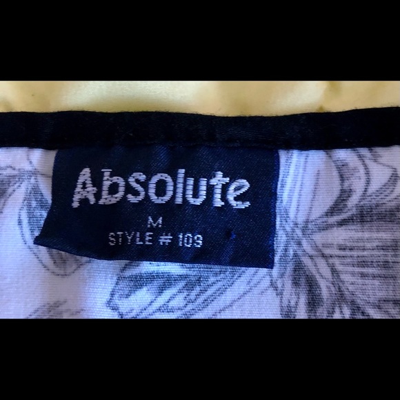 Absolute medium scrub top - Picture 2 of 3